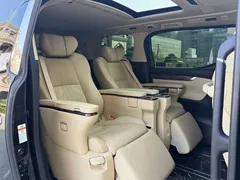 2021 Toyota Vellfire Hybrid 2.5L HV Premium, чёрный — фото 11
