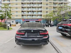 2022 BMW 3 Series 320Li M Sport Package, чёрный — фото 4
