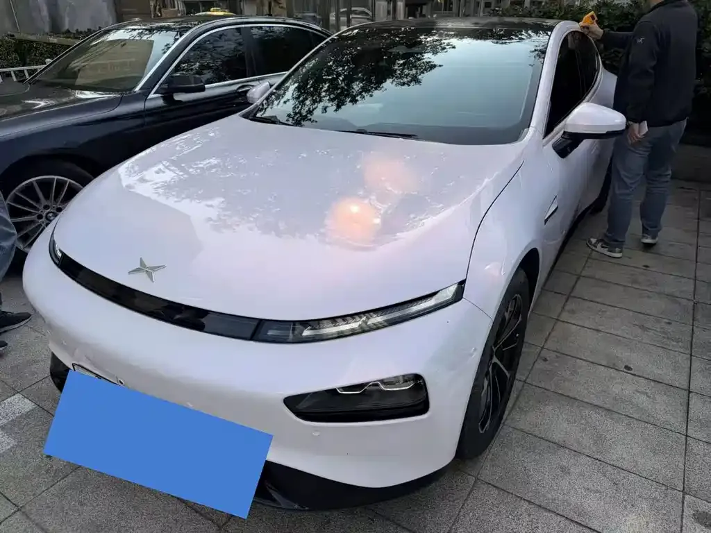 2022 Xpeng P7 480N