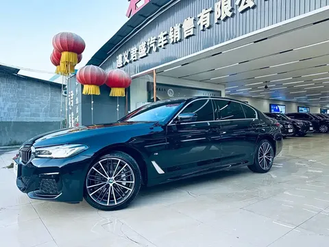 2023 BMW 5 Series 530Li Leading M Sport Package