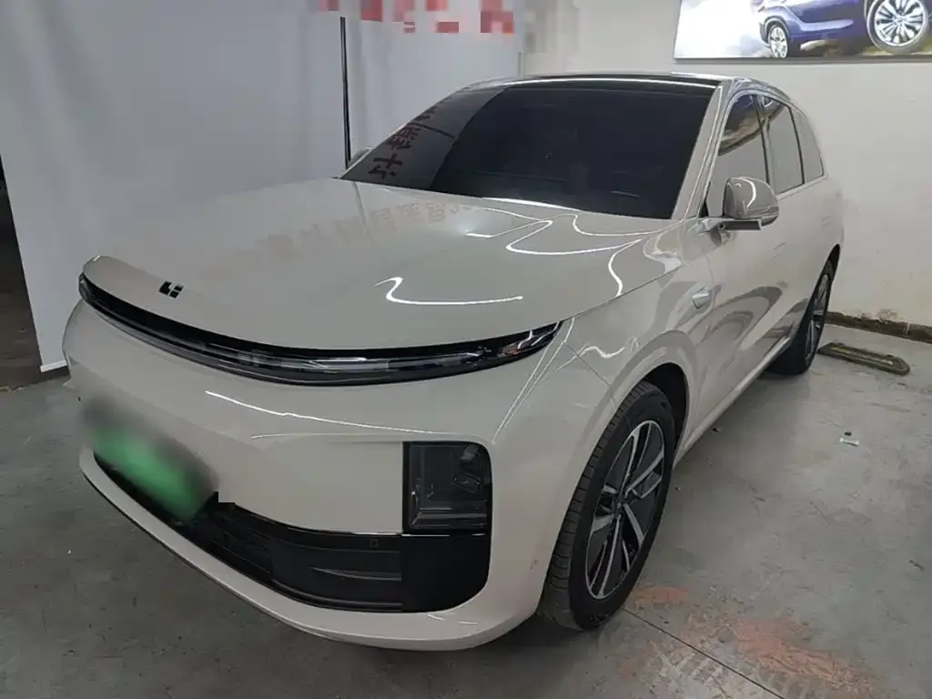 2024 Li Auto L6