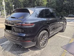 2021 Porsche Cayenne 3.0T, чёрный — фото 3