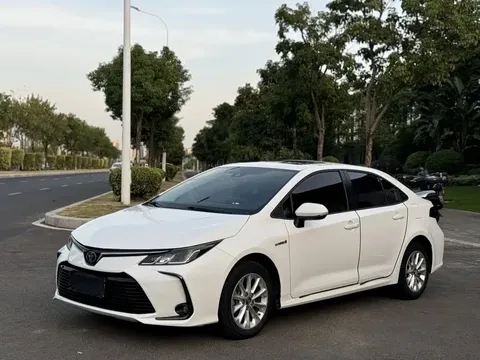 2021 Toyota Corolla Hybrid 1.8L E-CVT Elite