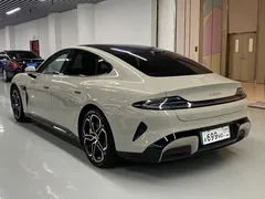 2024 Xiaomi SU7 RWD Standard Founder Edition — фото 16