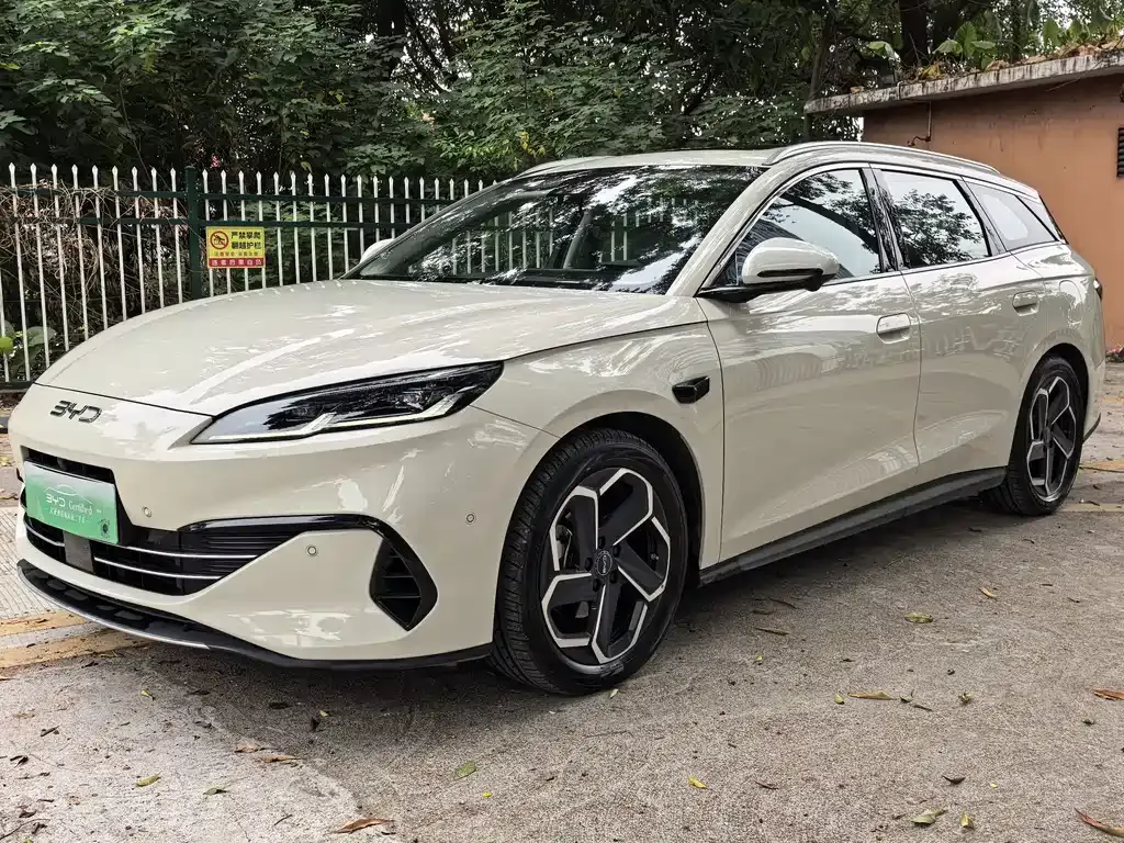 2025 BYD Seal 06 Touring DM-i PHEV 150KM Flagship