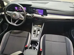 2023 Volkswagen Golf 280TSI DSG Pro — фото 4