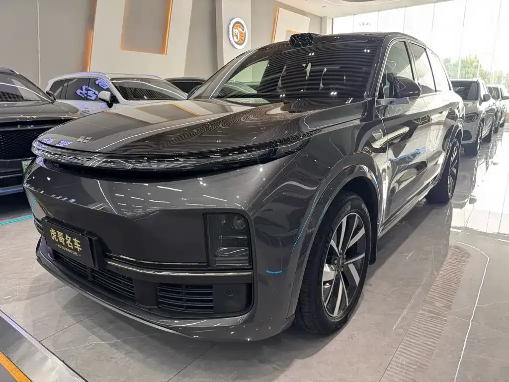 2023 Li Auto L8
