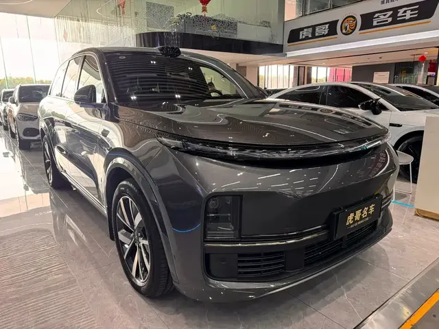 2023 Li Auto L8