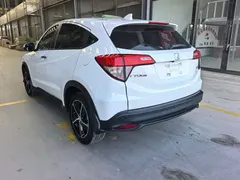 2020 Honda Vezel 1.5L CVT Pioneer, белый — фото 4