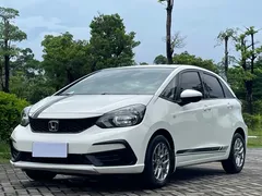 2021 Honda Fit 1.5L CVT, белый — фото 1
