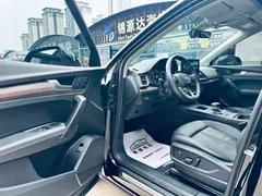 2022 Audi Q5L 40T Luxury, чёрный — фото 4