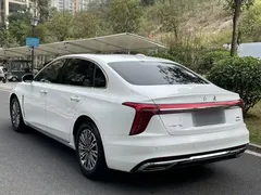 2023 Hongqi H5 2.0T AT, белый — фото 7