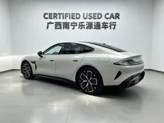 2024 Xiaomi SU7 RWD Long Range Smart Driving, белый — фото 11