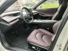 2024 Xiaomi SU7 RWD Long Range Smart Driving, белый — фото 12
