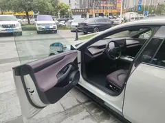 2024 Xiaomi SU7 RWD Long Range Smart Driving, белый — фото 13