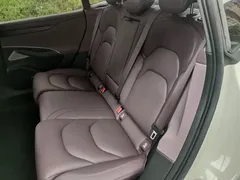 2024 Xiaomi SU7 RWD Long Range Smart Driving, белый — фото 20