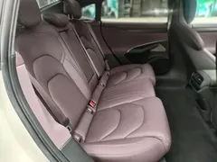 2024 Xiaomi SU7 RWD Long Range Smart Driving, белый — фото 33