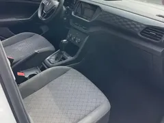 2023 Volkswagen T-Cross 1.5L AT Fashion, белый — фото 17