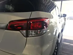 2020 Nissan Terra 2.5L XL Upper AT 2WD Luxury, белый — фото 8