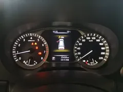 2020 Nissan Terra 2.5L XL Upper AT 2WD Luxury, белый — фото 12
