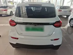 2024 Leapmotor T03 EV 310 Comfort, белый — фото 6