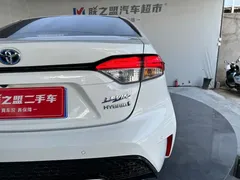 2022 Toyota Levin 1.8H Hybrid E-CVT Sport, белый — фото 29