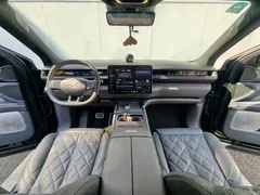 2026 Nio ES8 6-seat Executive Luxury, чёрный — фото 8