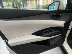 2025 BYD Seal 06 DM-i PHEV 120KM Smart Driving Premium, белый — фото 5