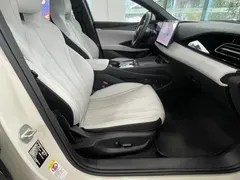 2025 BYD Seal 06 DM-i PHEV 120KM Smart Driving Premium, белый — фото 16