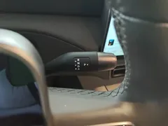 2024 Li Auto MEGA Ultra, белый — фото 14