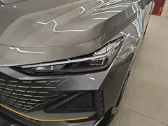 2022 Changan UNI-V 1.5T Sport — фото 24