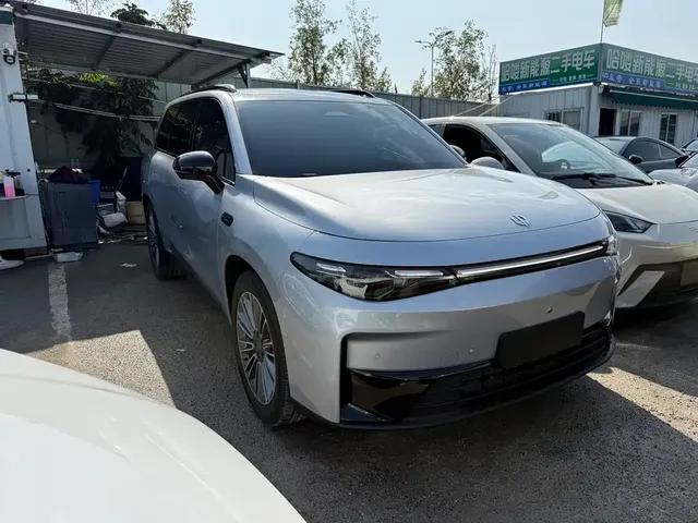 2024 Leapmotor C16 EREV 200 Premium
