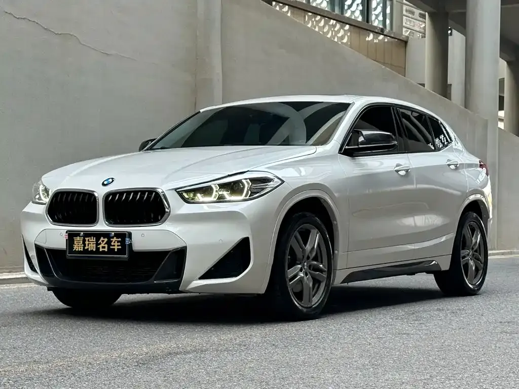 2021 BMW X2