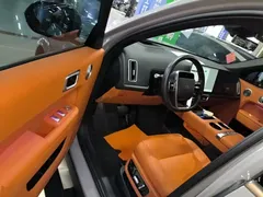 2025 Li Auto L9 Smart Refresh — фото 16