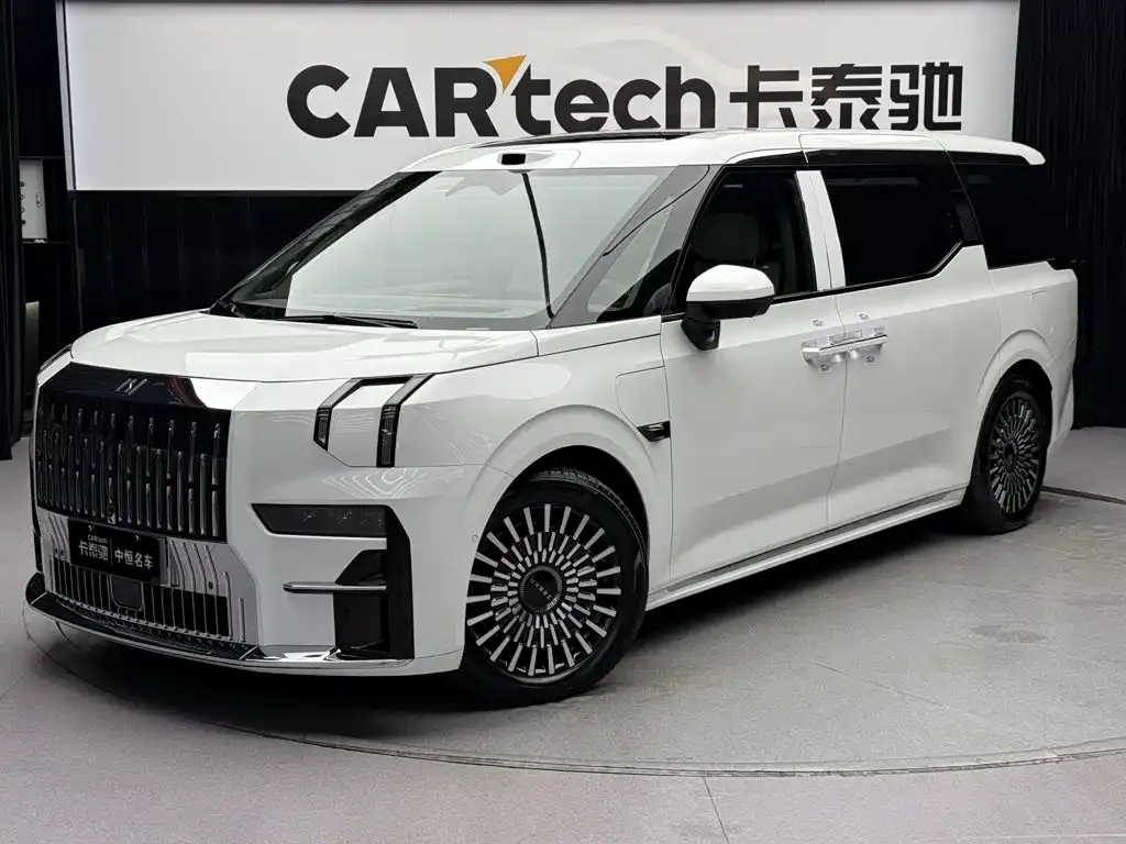 2024 Zeekr 009 6-Seat Executive 4WD 108kWh