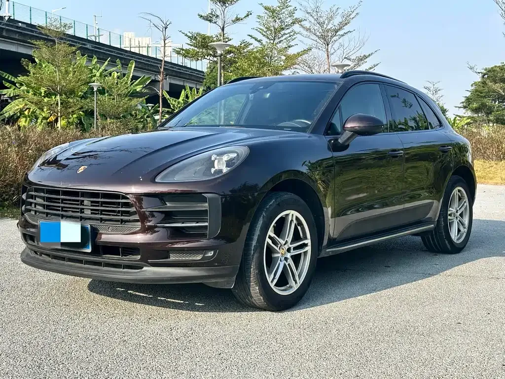 2021 Porsche Macan 2.0T
