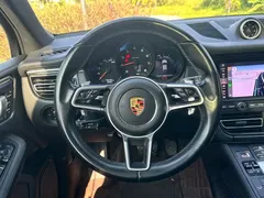 2021 Porsche Macan 2.0T — фото 12