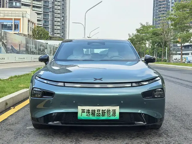 2023 Xpeng P7 P7i 610 Performance