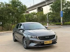 2022 Geely Emgrand 4th Gen 1.5L CVT Premium — фото 3