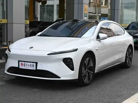 2024 Nio ET7 75kWh Executive
