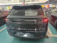 2024 Leapmotor C10 530 Smart — фото 6