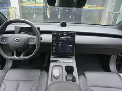 2024 Nio ET5T 75kWh Touring, чёрный — фото 6