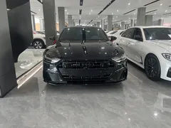 2023 Audi A7L 45 TFSI quattro S-line, чёрный — фото 2