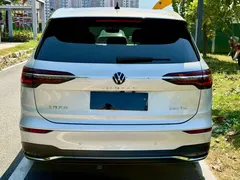 2020 Volkswagen Viloran 330TSI Luxury — фото 13