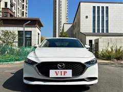 2020 Mazda 3 1.5L AT, белый — фото 2