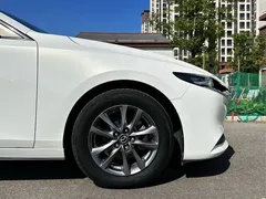 2020 Mazda 3 1.5L AT, белый — фото 8