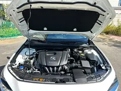 2020 Mazda 3 1.5L AT, белый — фото 10