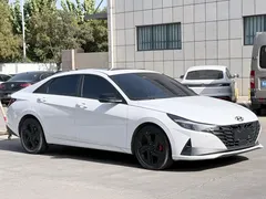 2022 Hyundai Elantra 1.5L CVT 20th Anniversary, белый — фото 3