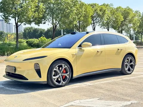 2024 Nio ET5T 75kWh Touring