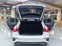 2022 Audi A3 Sportback 35 TFSI Fashion Sport, белый — фото 7